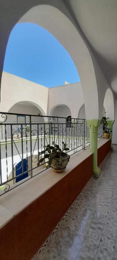 L'Hirondelle De Kelibia : Chez Amou Hotel Exterior photo